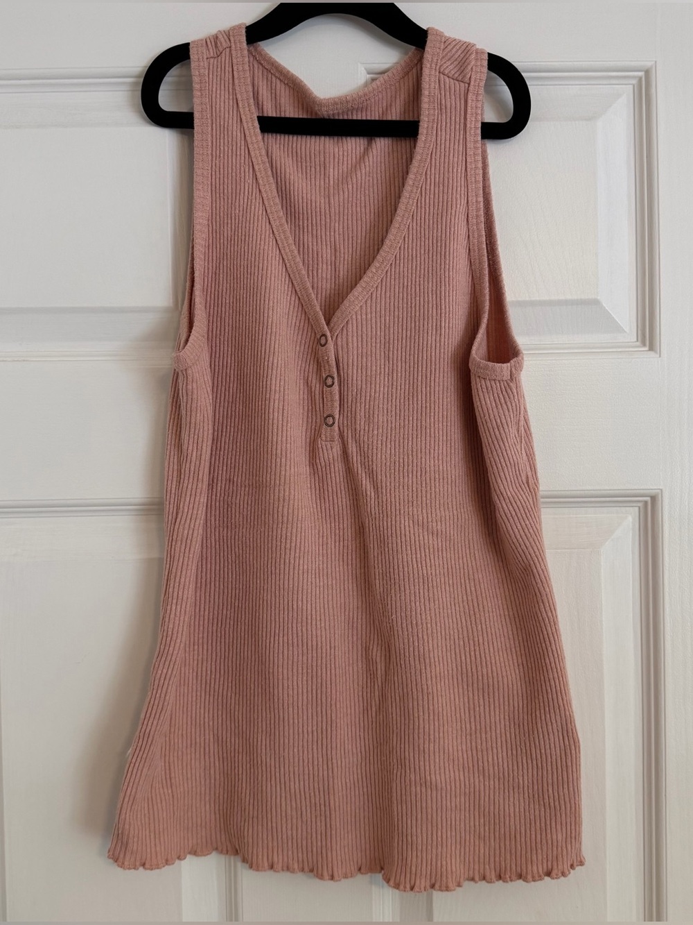 Women’s Pink Ribbed Henley Tank Top Sleeveless Knit Large Soft Casual